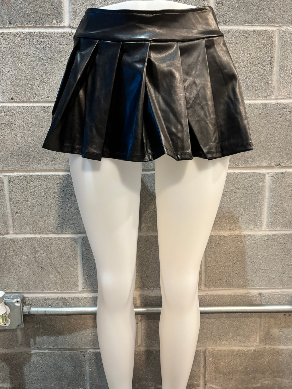 Pu Leather Pleated Skirt