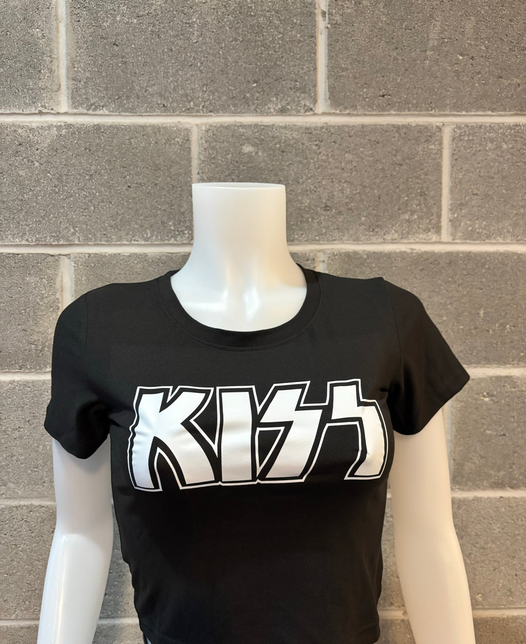 Kiss Graphic T-shirt